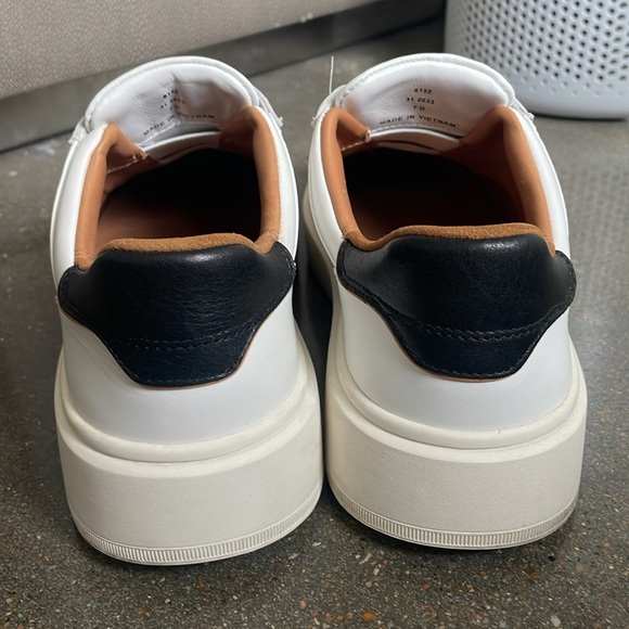 Allen Edmonds Oliver Slip-on Stretch-lace Sneaker - Picture 9 of 12